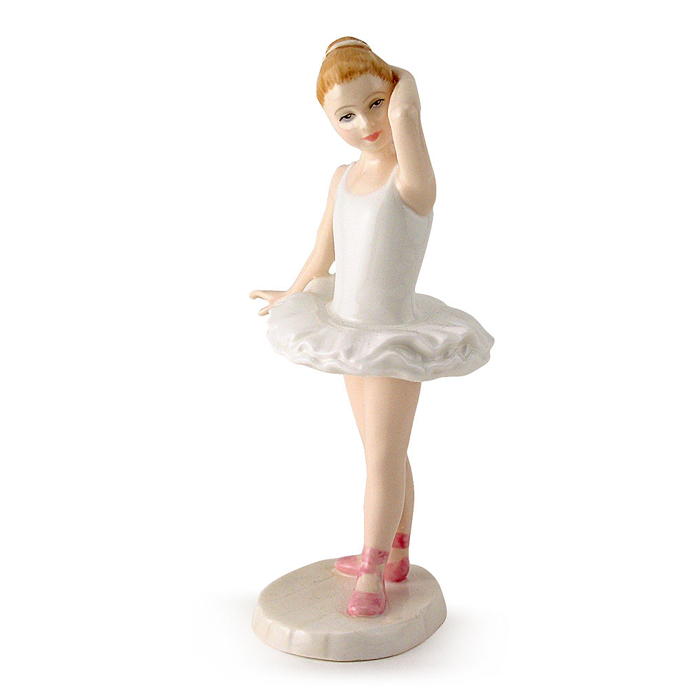 Little Ballerina HN3395 - Royal Doulton Figurine | Seaway China Co.